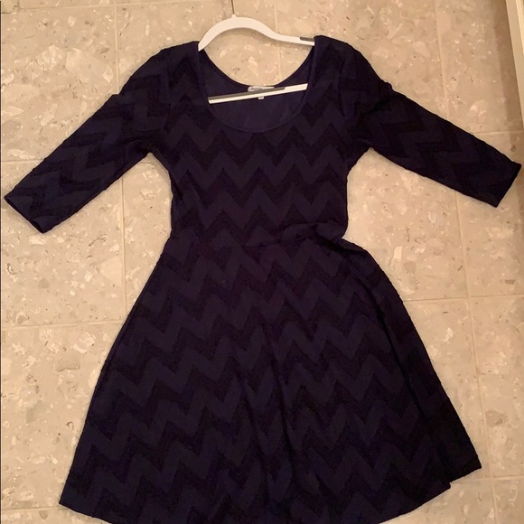 Charlotte Russe navy dress - Picture 3 of 3